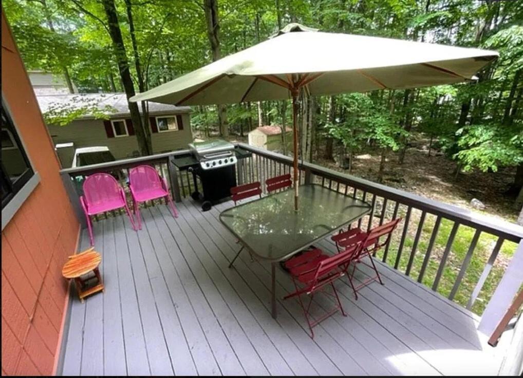 Holiday home Arrowheadlake,videogames,fireplace,firepit,grill *